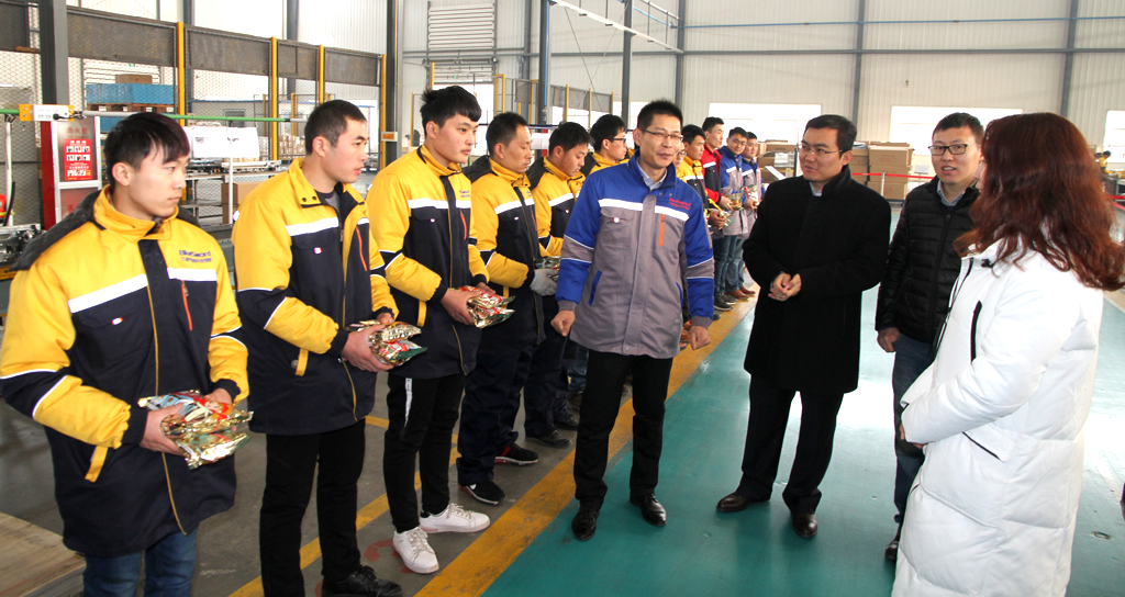 由于爱·零距离-公司新闻-k8凯发赢家一触即发智能